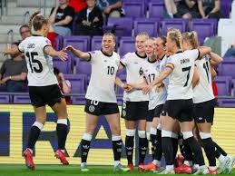 独行侠新发现！琼斯100%命中率稳定表现，成为浓眉哥最强助手